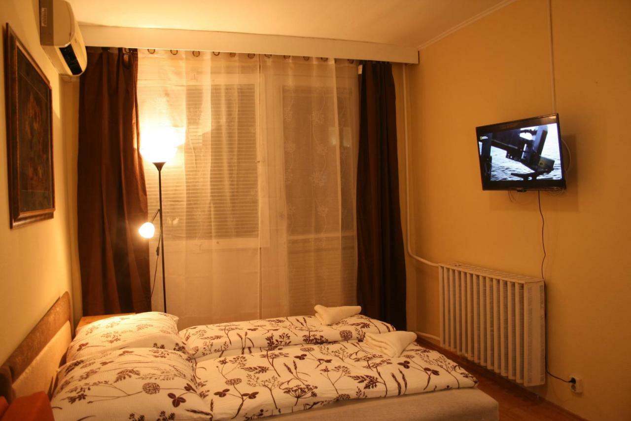 Margaret Bridge Studio Apartment Budapest Ngoại thất bức ảnh
